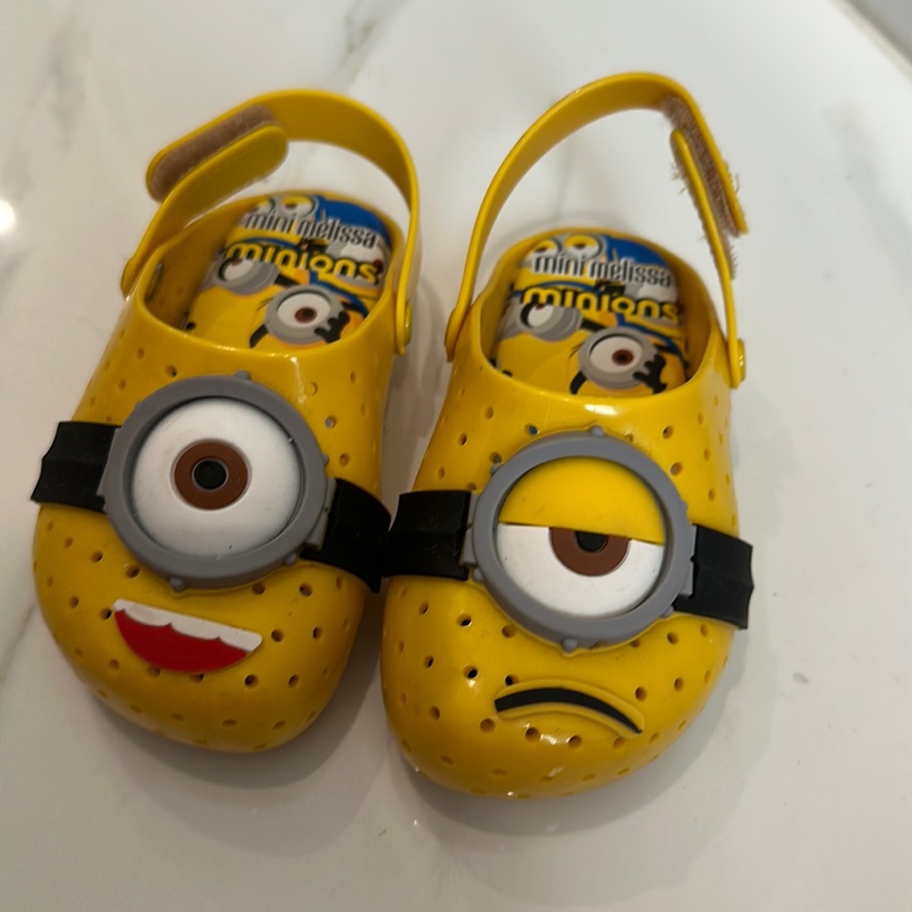 HTF EUC MINI MELISSA MINION
